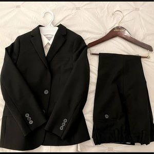 Boys’ Size 7 Suit